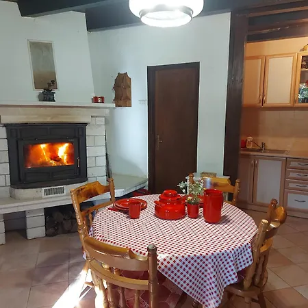 شاليه Sumska Bajka Lukovo بريبير